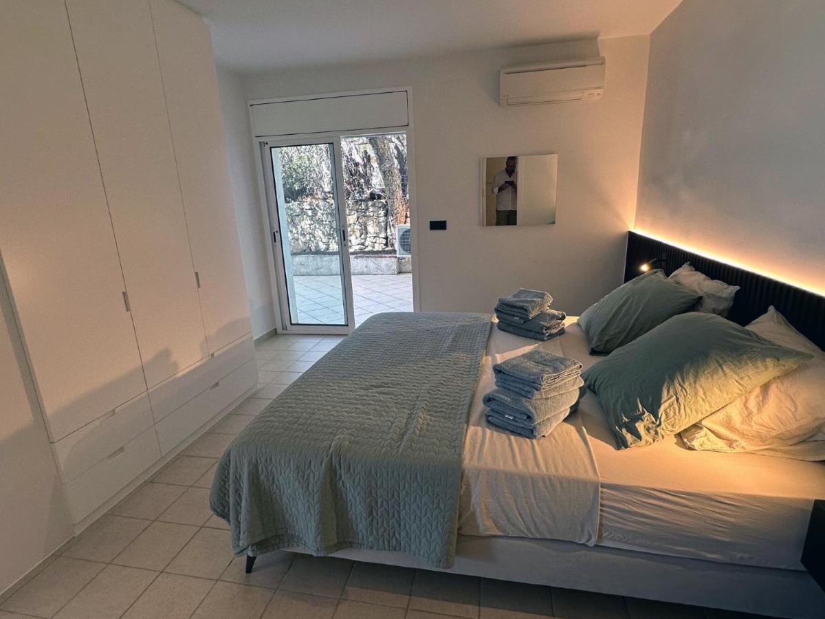 شقة Casa Miertje روساس المظهر الخارجي الصورة